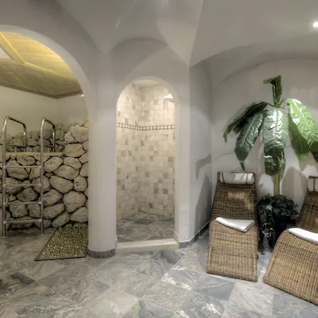 Hotel Ciasa Ai Pini-2